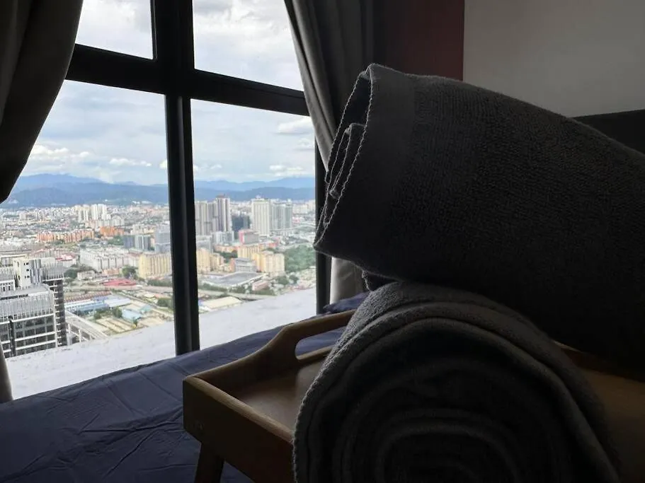 Trion Kl, Klcc Trx Ikea At Chan Sow Lin, Kuala Lumpur By One Guesthouse 0*,