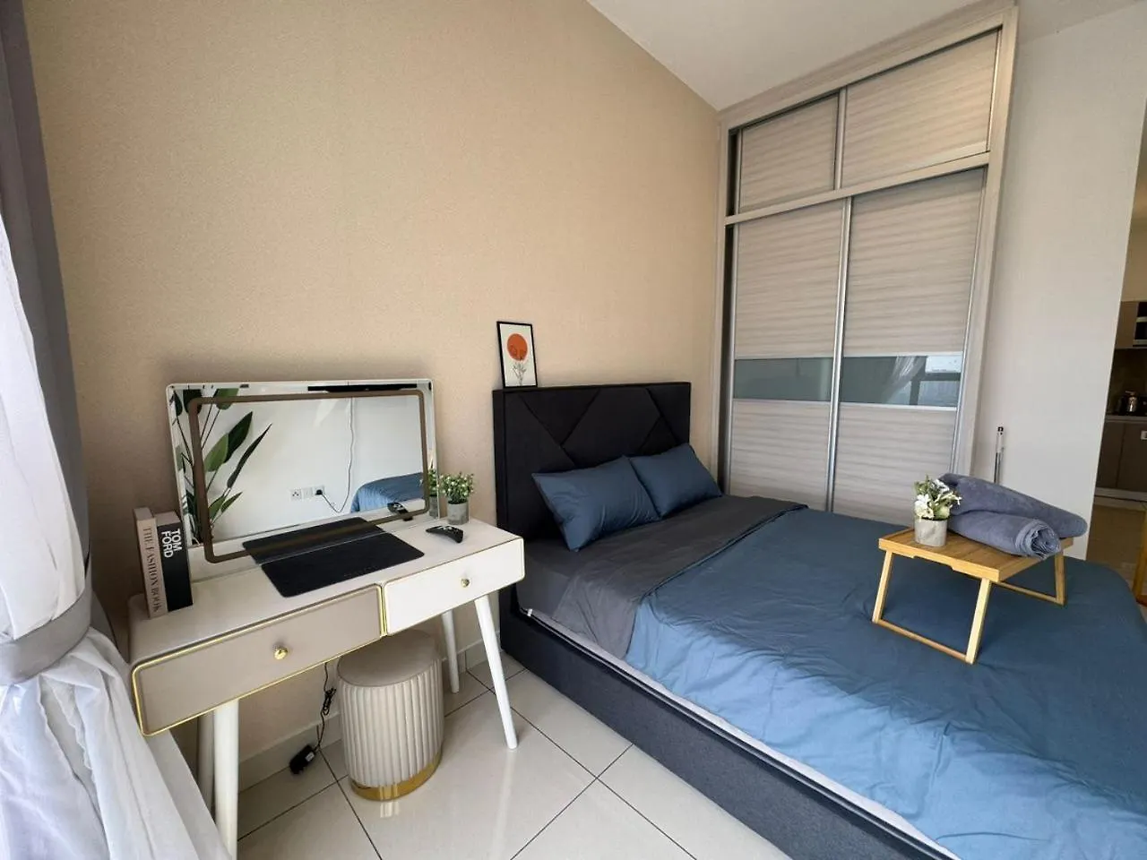 Trion Kl, Klcc Trx Ikea At Chan Sow Lin, Kuala Lumpur By One Guesthouse 0*,